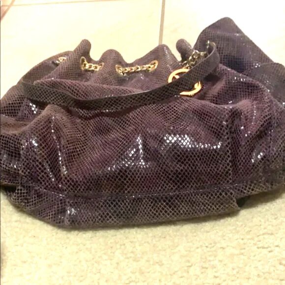Stunning Michael Kors Purple Suede Shoulder Bag With Chain Detail EUC - Picture 7 of 8